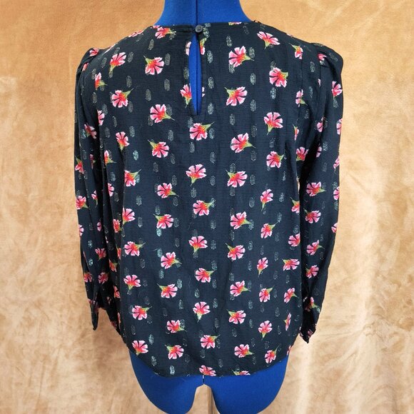 Loft Black Floral Knit Long Sleeve Blouse SP Petite With Sparkles - Picture 3 of 13